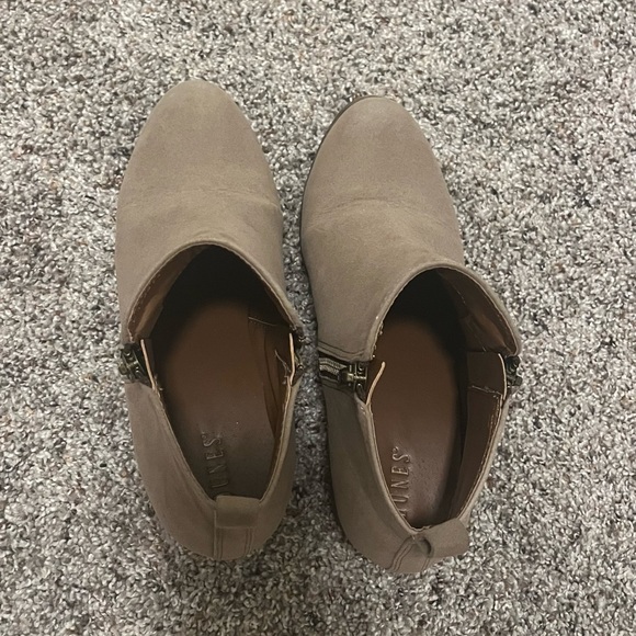 Dunes Women's Cream Dolly Ankle Booties size 7 - Picture 6 of 8